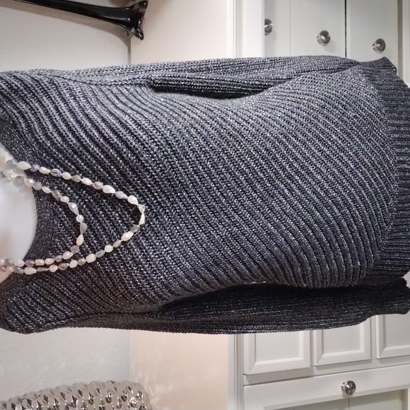 Calvin Klein Sweater Small - Picture 1 of 14